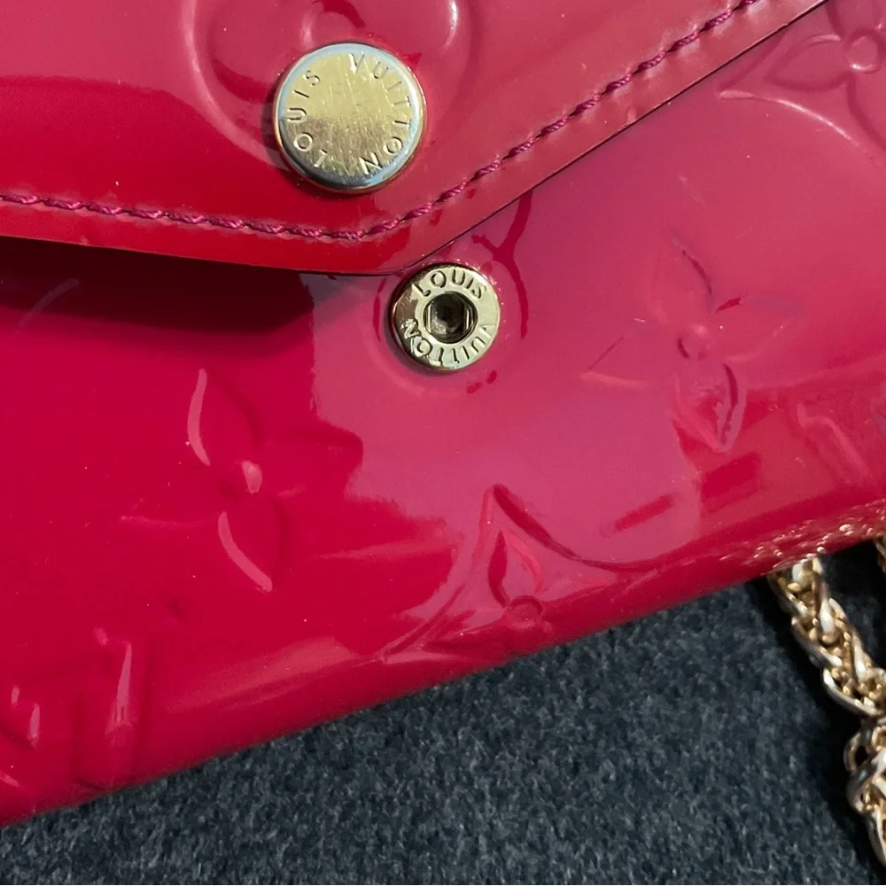 ✅AUTHENTIC LV LONG WALLET VERNIS VERYGOOD CONDITION GIFTABLE - Picture 4 of 15